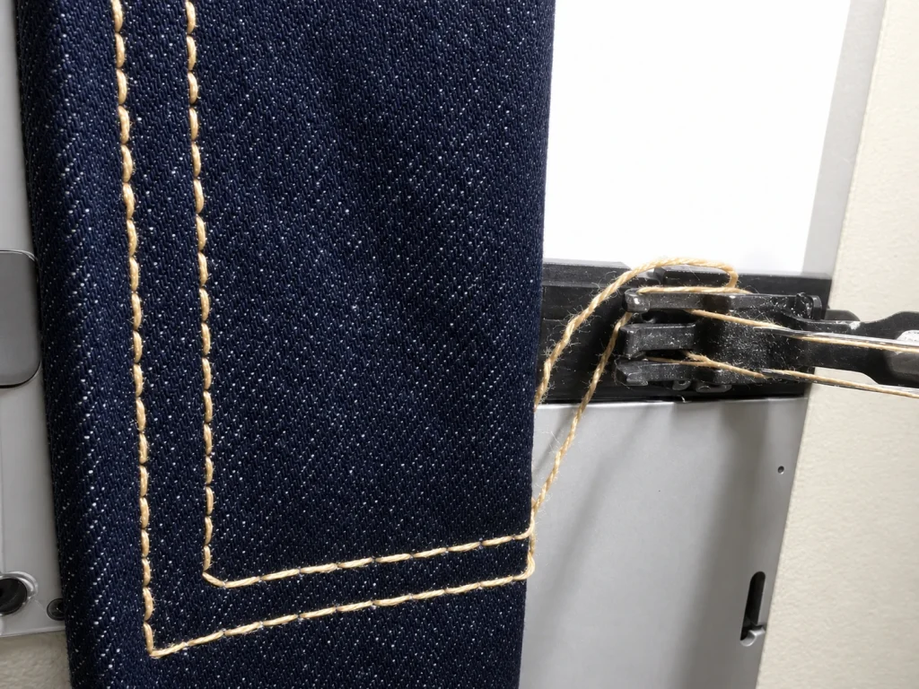 JST-842D parallel stitch sample